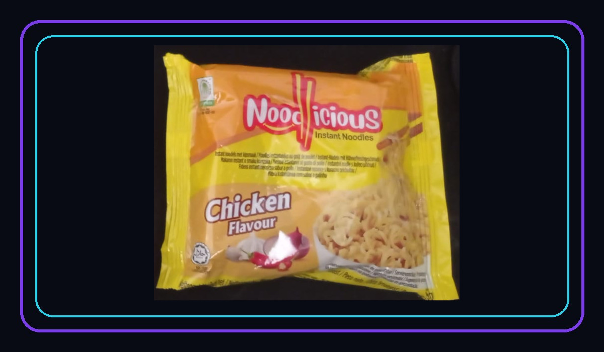 Instant Nudeln Chicken